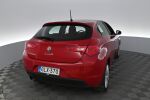 Punainen Viistoperä, Alfa Romeo Giulietta – GLX-370, kuva 27