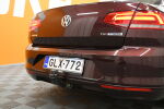 Punainen Sedan, Volkswagen Passat – GLX-772, kuva 9