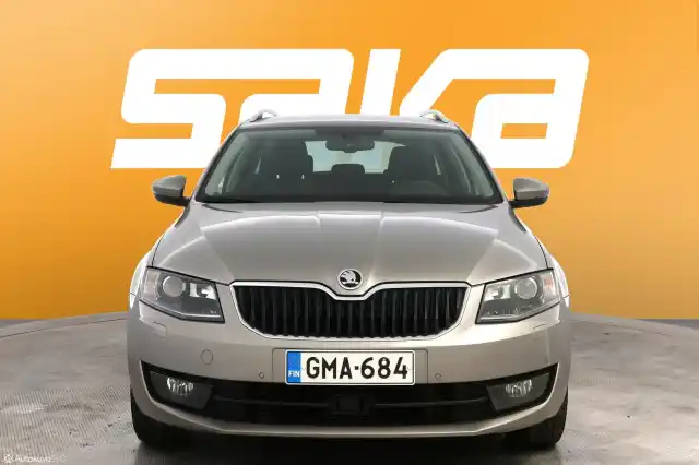 Ruskea Farmari, Skoda Octavia – GMA-684