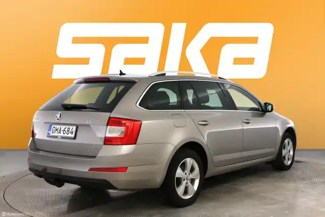 Ruskea Farmari, Skoda Octavia – GMA-684