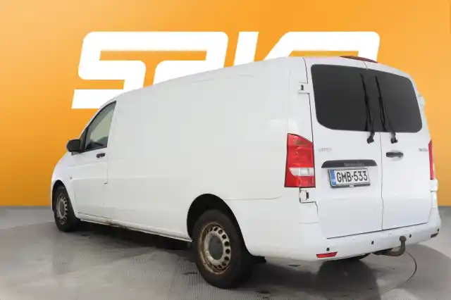 Valkoinen Pakettiauto, Mercedes-Benz Vito – GMB-533