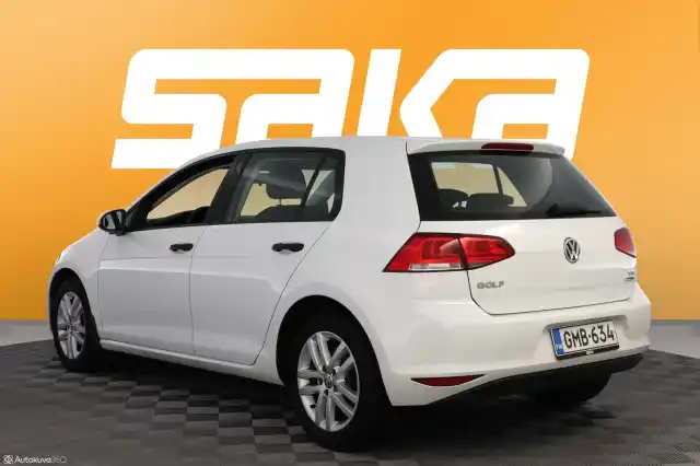 Valkoinen Viistoperä, Volkswagen Golf – GMB-634