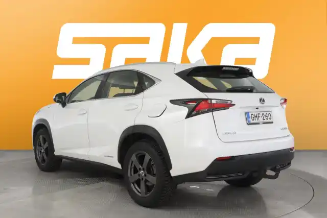 Valkoinen Maastoauto, Lexus NX – GMF-260