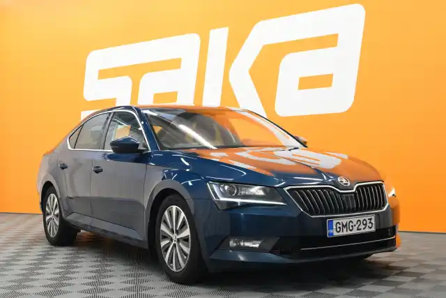 Sininen Sedan, Skoda Superb – GMG-293