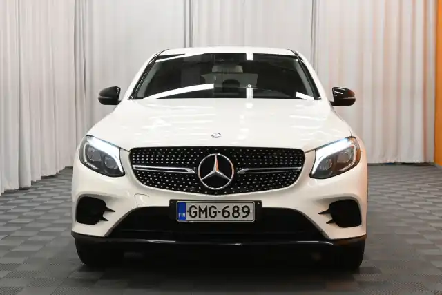 Valkoinen Coupe, Mercedes-Benz GLC – GMG-689