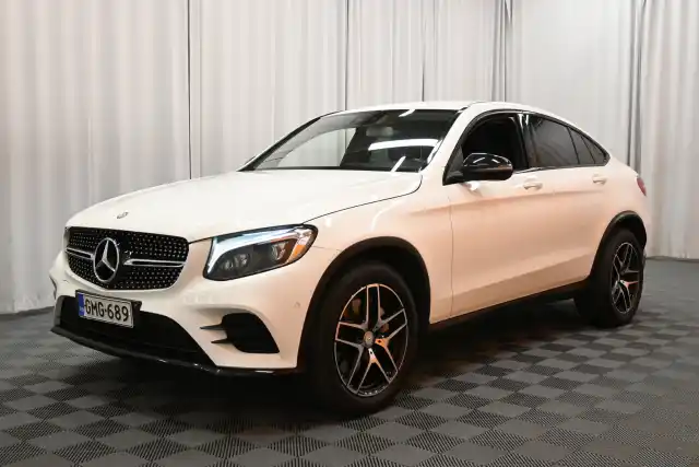 Valkoinen Coupe, Mercedes-Benz GLC – GMG-689