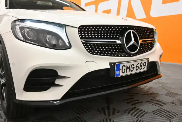 Valkoinen Coupe, Mercedes-Benz GLC – GMG-689