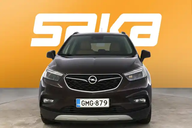 Ruskea Maastoauto, Opel Mokka – GMG-879