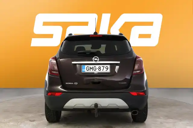 Ruskea Maastoauto, Opel Mokka – GMG-879