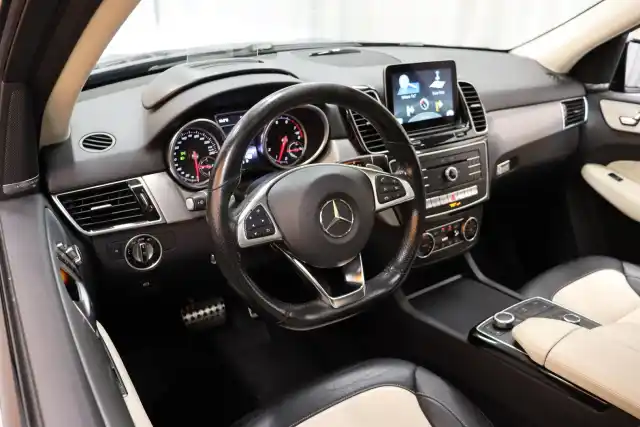 Musta Maastoauto, Mercedes-Benz GLE – GMJ-443