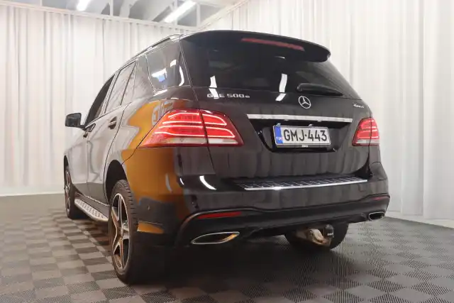 Musta Maastoauto, Mercedes-Benz GLE – GMJ-443