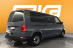 Harmaa Tila-auto, Volkswagen Caravelle – GMJ-583, kuva 8