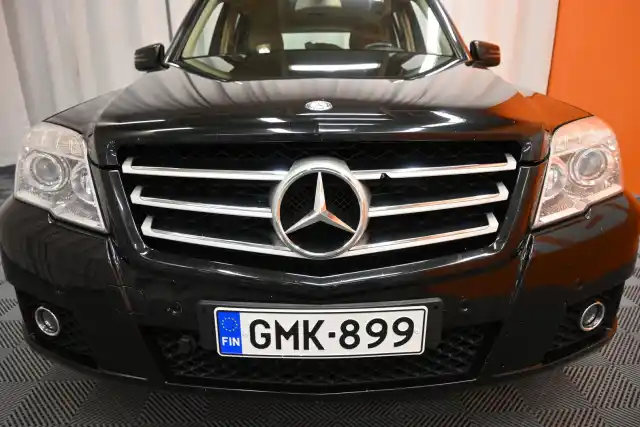 Musta Farmari, Mercedes-Benz GLK – GMK-899