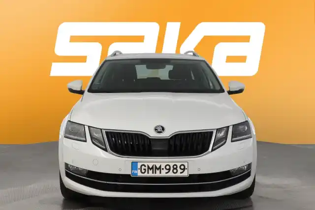 Valkoinen Farmari, Skoda Octavia – GMM-989