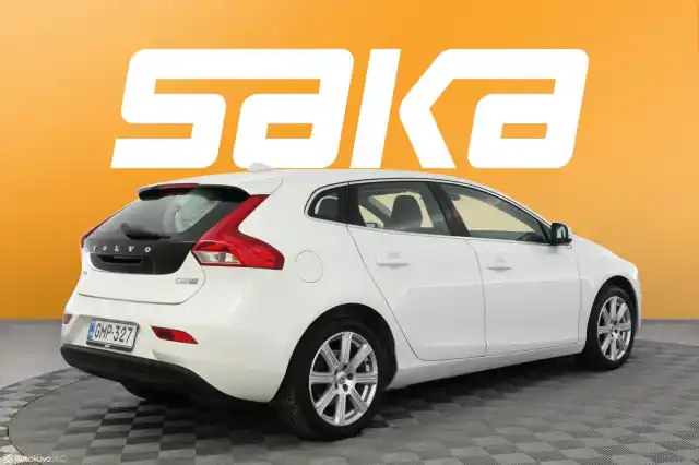 Valkoinen Viistoperä, Volvo V40 – GMP-327