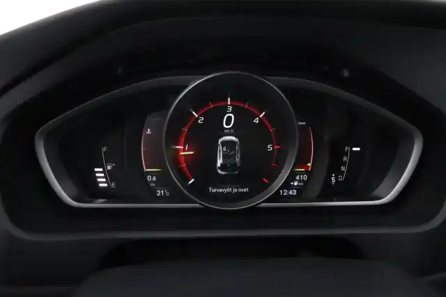Valkoinen Viistoperä, Volvo V40 – GMP-327