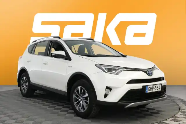 Valkoinen Maastoauto, Toyota RAV4 – GMP-384