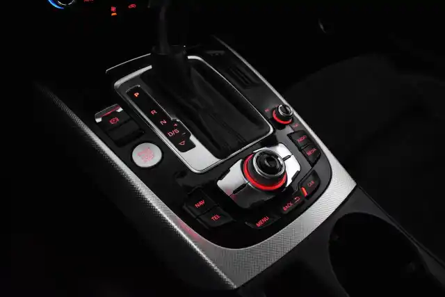 Sininen Farmari, Audi A4 ALLROAD – GMR-731