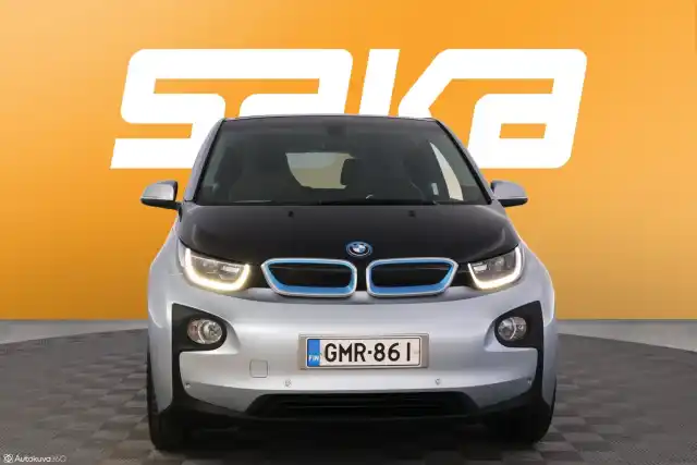 Harmaa Sedan, BMW i3 – GMR-861