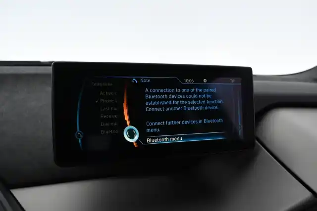 Harmaa Sedan, BMW i3 – GMR-861