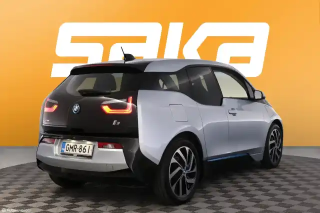 Harmaa Sedan, BMW i3 – GMR-861