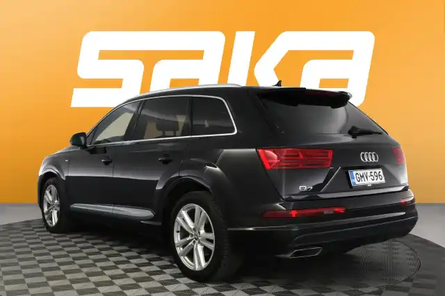 Musta Maastoauto, Audi Q7 – GMV-596