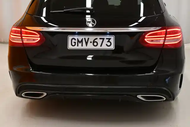 Musta Farmari, Mercedes-Benz C – GMV-673