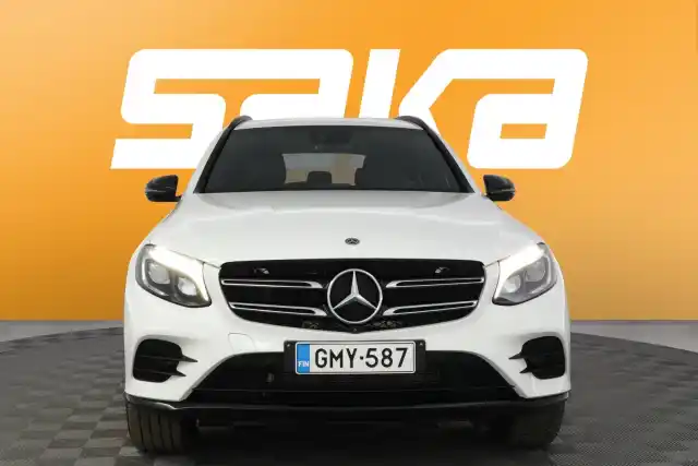 Valkoinen Maastoauto, Mercedes-Benz GLC – GMY-587