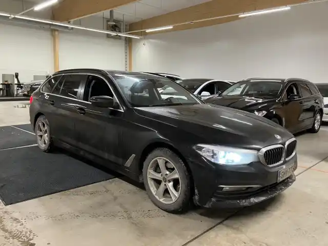 Musta Farmari, BMW 520 – GMY-773