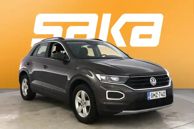 Ruskea (beige) Maastoauto, Volkswagen T-Roc – GMZ-742