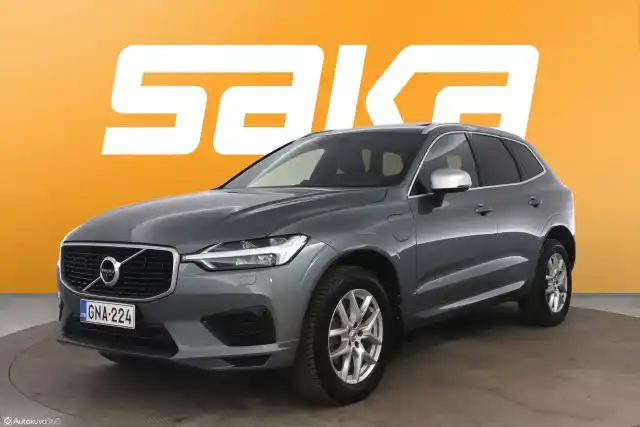 Harmaa Maastoauto, Volvo XC60 – GNA-224