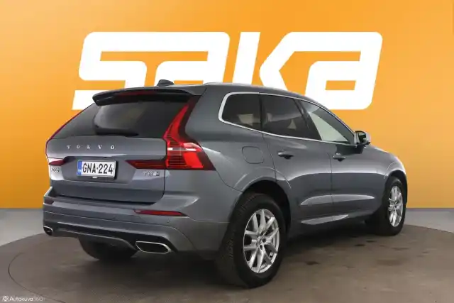 Harmaa Maastoauto, Volvo XC60 – GNA-224