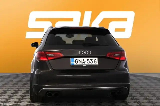 ruskea Viistoperä, Audi S3 – GNA-536