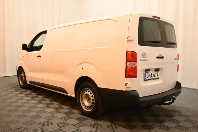 Valkoinen Pakettiauto, Toyota Proace – GNA-674