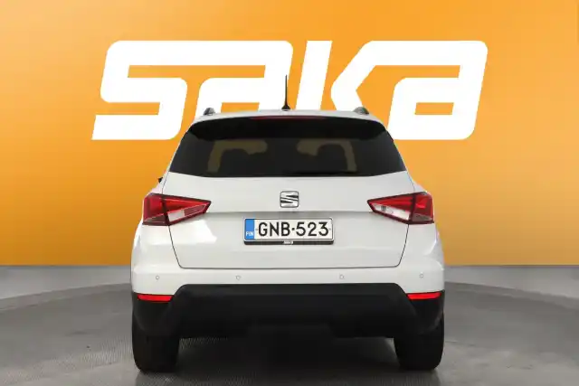 Valkoinen Viistoperä, Seat Arona – GNB-523