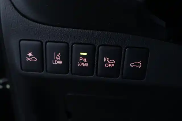 Musta Maastoauto, Mitsubishi Outlander PHEV – GNC-239