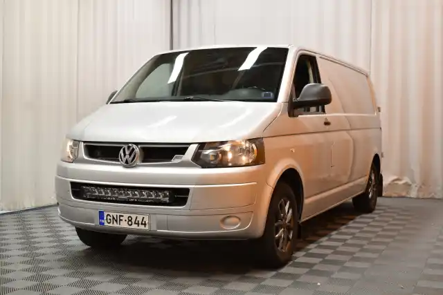 Hopea Pakettiauto, Volkswagen Transporter – GNF-844