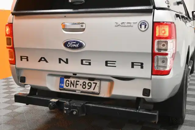 Harmaa Avolava, Ford Ranger – GNF-897