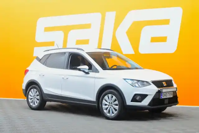 Valkoinen Viistoperä, Seat Arona – GNG-789