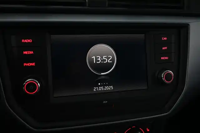 Musta Viistoperä, Seat Arona – GNI-203