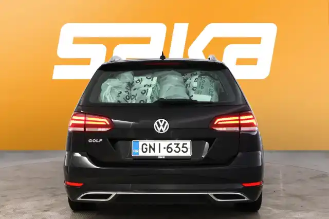 Musta Farmari, Volkswagen Golf – GNI-635
