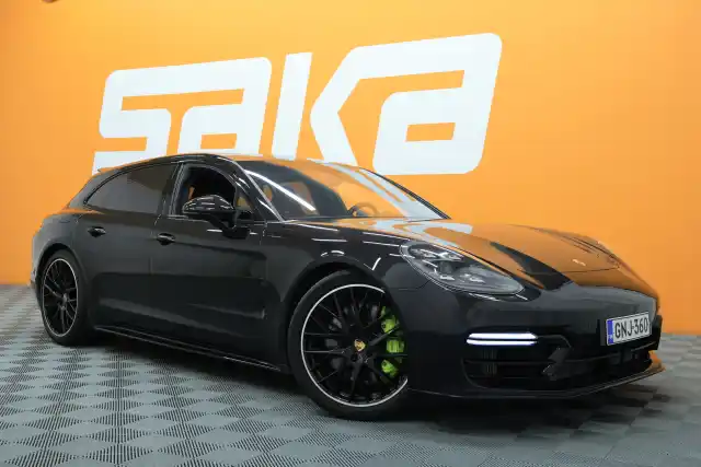 Musta Farmari, Porsche Panamera – GNJ-360