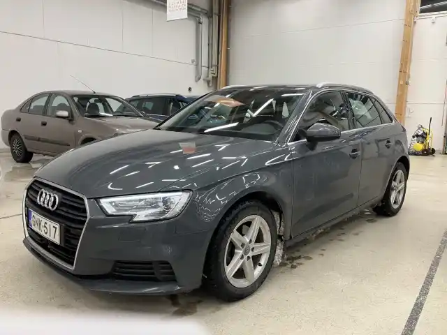 Harmaa Viistoperä, Audi A3 – GNK-517