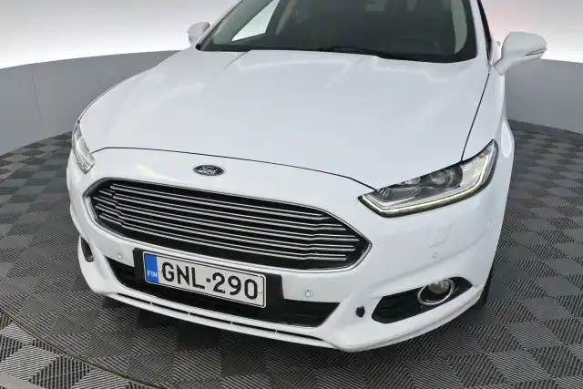 Valkoinen Farmari, Ford Mondeo – GNL-290