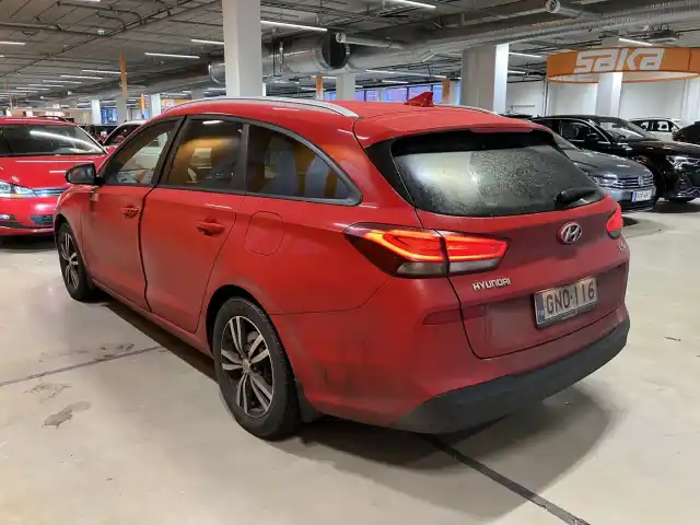 Punainen Farmari, Hyundai i30 Wagon – GNO-116