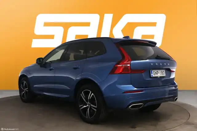 Sininen Maastoauto, Volvo XC60 – GNP-180