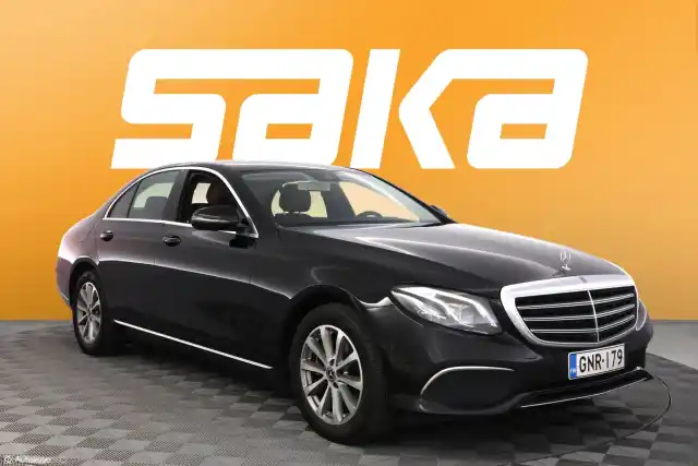 Musta Sedan, Mercedes-Benz E – GNR-179