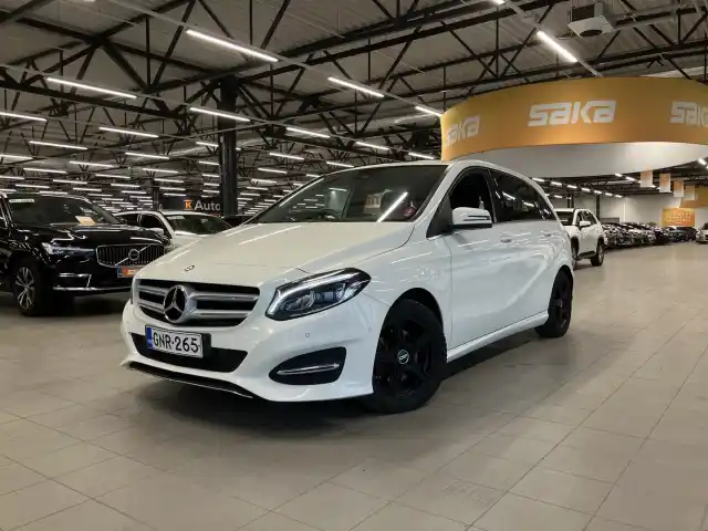 Valkoinen Tila-auto, Mercedes-Benz B – GNR-265