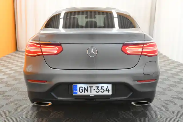 Harmaa Coupe, Mercedes-Benz GLC – GNT-354