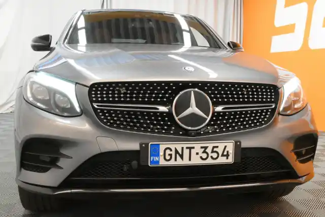 Harmaa Coupe, Mercedes-Benz GLC – GNT-354